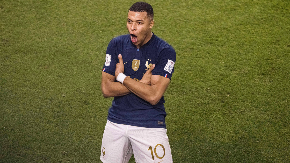 Kylian Mbappe scores twice vs. Poland